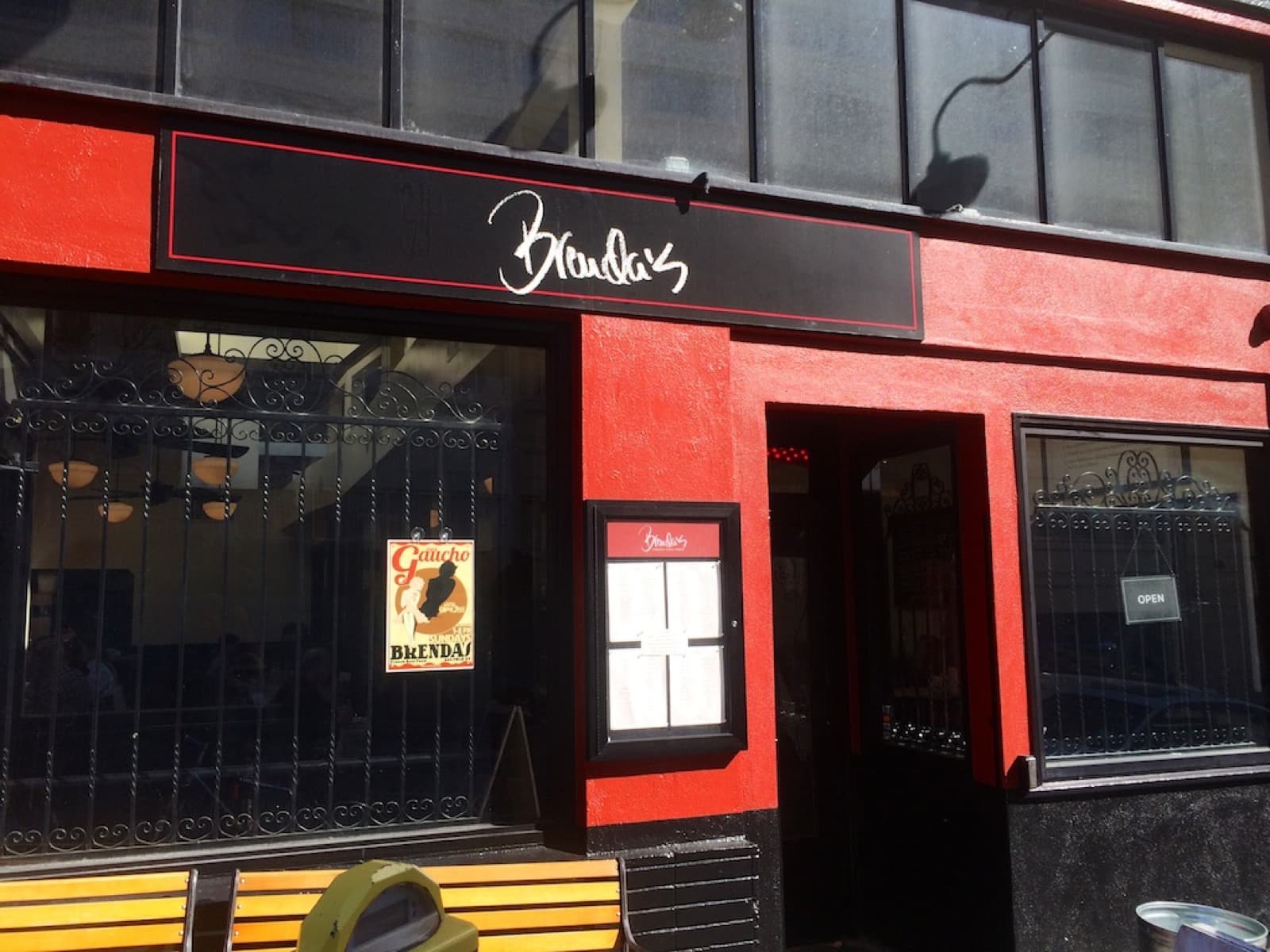 The exterior of Brenda's French Soul Food